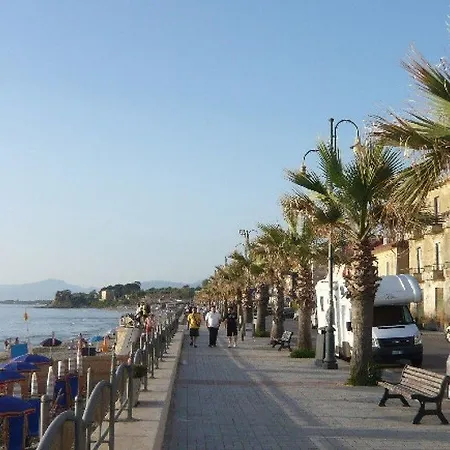 Tramonto D Oro Apartment *